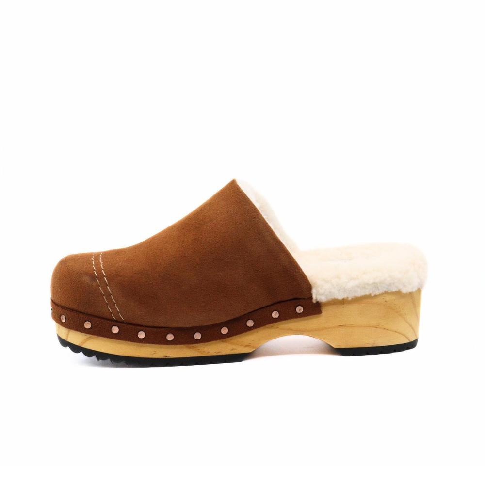 NEW FREE PEOPLE women's oak cozy clog in tan - Picture 6 of 7
